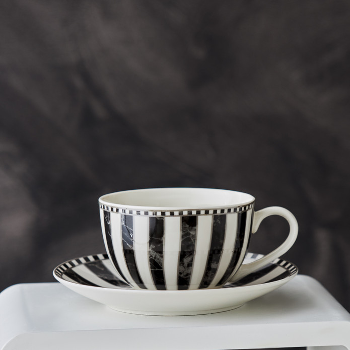 Karaca Damalı Çizgili Tek Kişilik Porselen Çay Fincan Takımı 220 ml