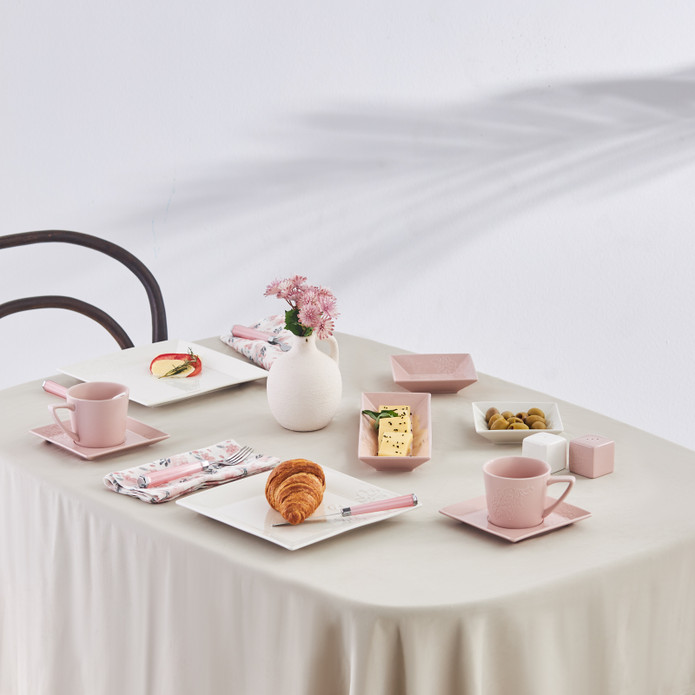 Karaca Trend Emboss Porselen 32 Parça 6 Kişilik Kahvaltı/Servis Takımı Pink