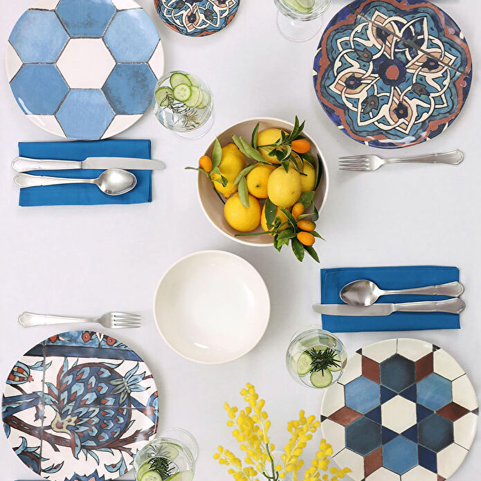 KARACA REFİKA'DAN SADE ÇİNİ 4'LÜ SERVİS TABAĞI SETİ 25 CM