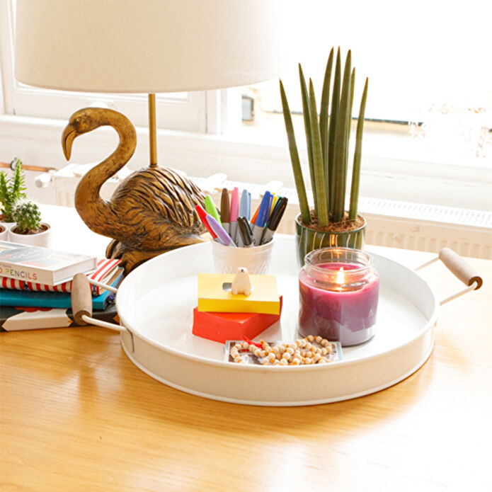 Karaca Refika'dan Galvaniz Yuvarlak Tepsi 37 Cm Beyaz