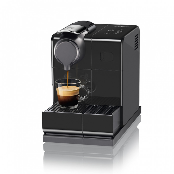 Nespresso F521 Lattissima Siyah Kahve Makinesi