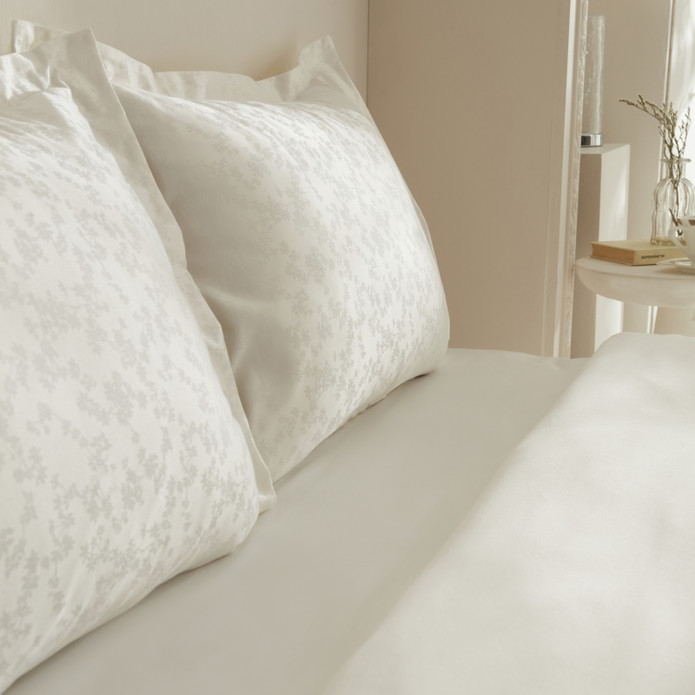 Karaca Home White Collection Venessa Çift Kişilik Nevresim Takımı Beyaz