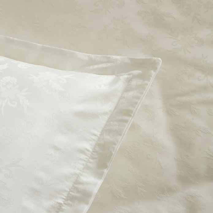 Karaca Home White Collection Viole Çift Kişilik Nevresim Takımı Beyaz