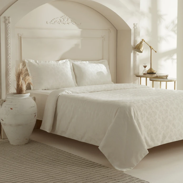 Karaca Home White Collection Viole Çift Kişilik Nevresim Takımı Beyaz