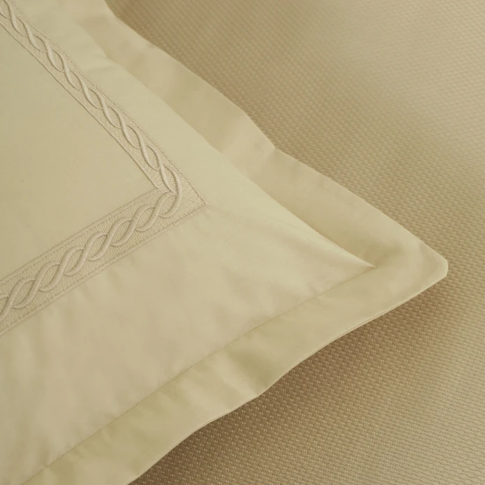 Karaca Home Shanse Nish Set Çift Kişilik Pike Takımı Bej
