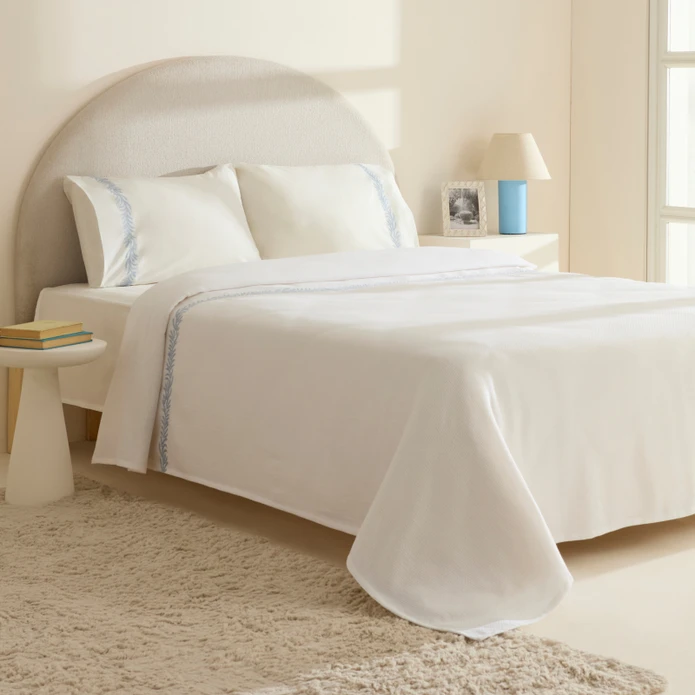 Karaca Home Sparky %100 Pamuk Yaprak Nakışlı Çift Kişilik Pike Takımı 