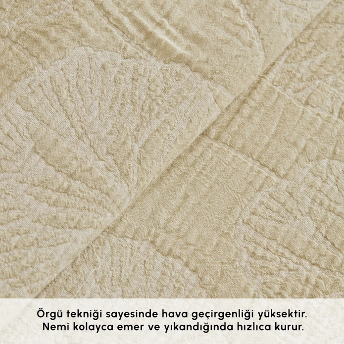 Karaca Home Ginkgo Leaf Müslin Nakışlı Çift Kişilik Pike Takımı Adaçayı