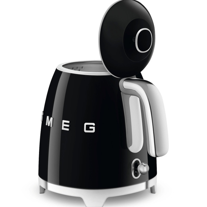 Smeg Mini Kettle Siyah KLF05BLEU