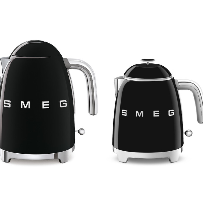 Smeg Mini Kettle Siyah KLF05BLEU