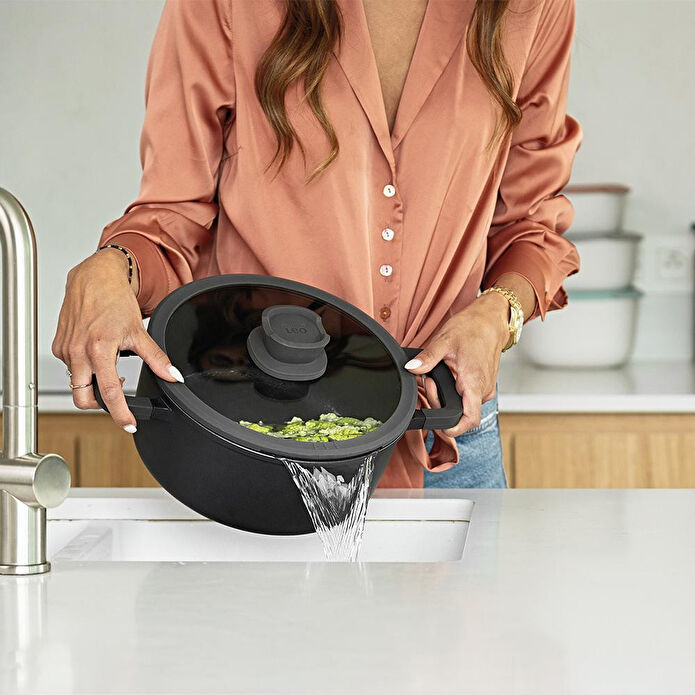 Berghoff Leo Stone Yapışmaz Kapaklı Alüminyum Döküm Güveç 20 Cm