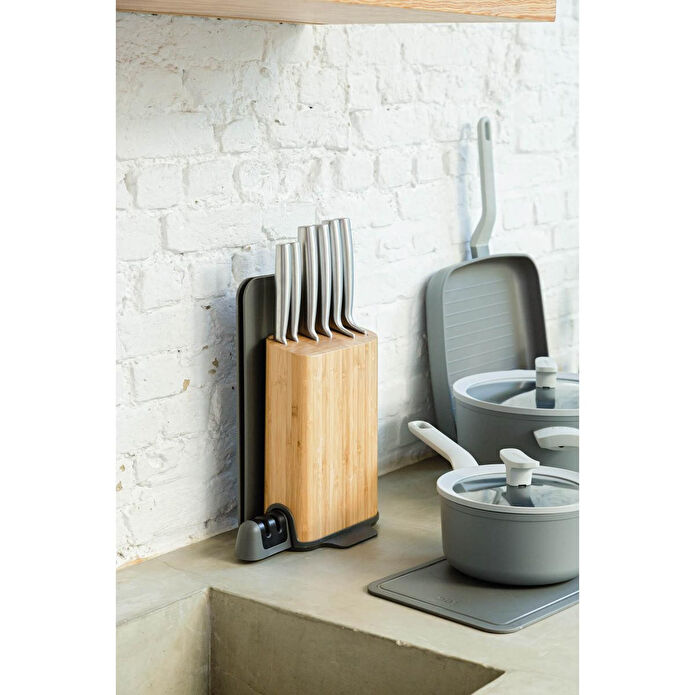 Berghoff Leo bıçak bloğu 11 Parça Set- Bıçak + Bileyici + 3 kesme panosu