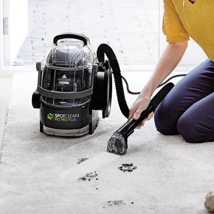 Bissell Spotclean Pet Pro Plus Evcil Hayvanlı Evlere Özel Halı – Koltuk Yıkama Ve Leke Çıkarma Makinesi