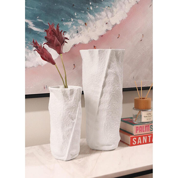 The Mia Licia Seramik Vazo Beyaz 12x8x26 Cm