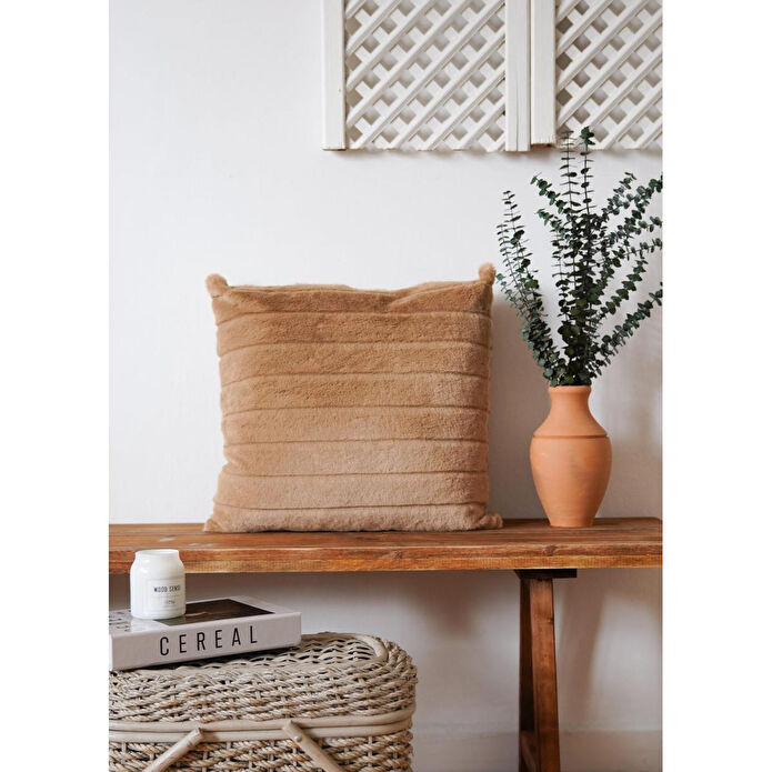 The Mia Fitilli Peluş Kırlent Kahve 45x45 Cm