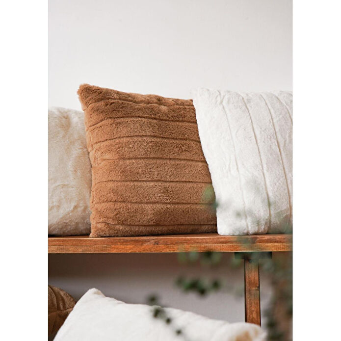 The Mia Fitilli Peluş Kırlent Kahve 45x45 Cm