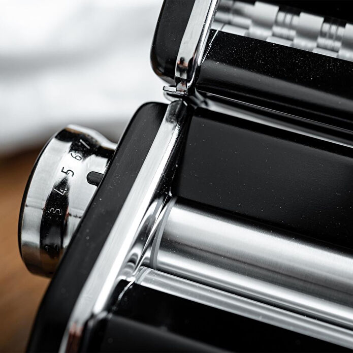 Marcato Atlas 150 Siyah Manuel Makarna Erişte Makinesi