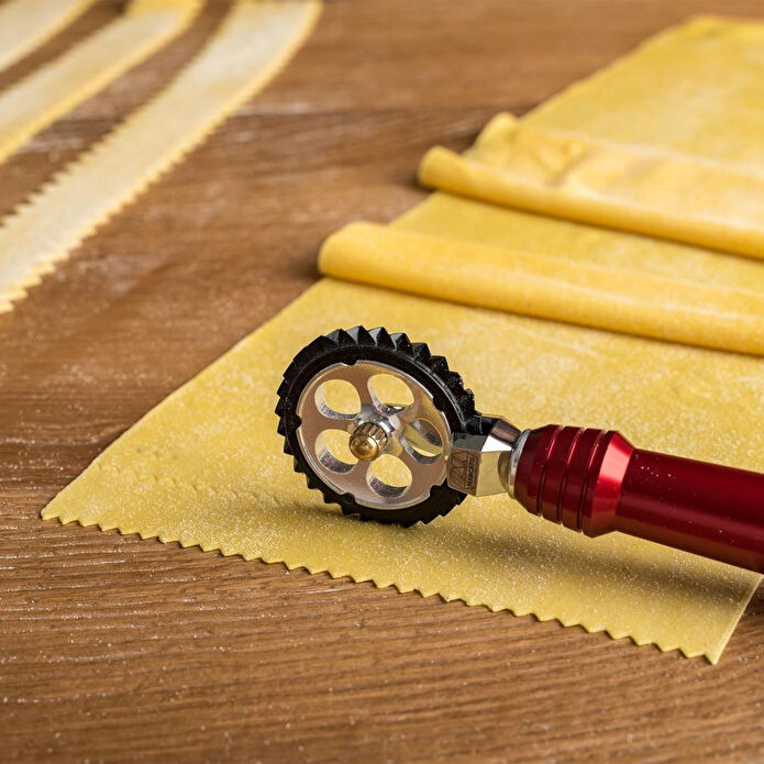 Marcato Atlas 150 Kırmızı Makarna Makinesi + Pastawheel