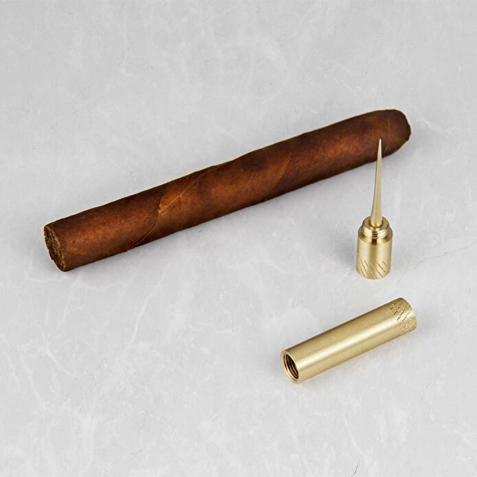 Coho Objet Coho Patron Origine Edition Pirinç Puro İğnesi