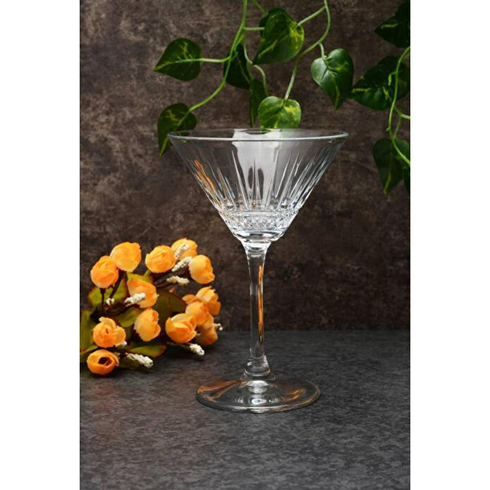 Paşabahçe 440328 Elysia 4lü Ayaklı Martini Sunum Kadehi 220 Cc