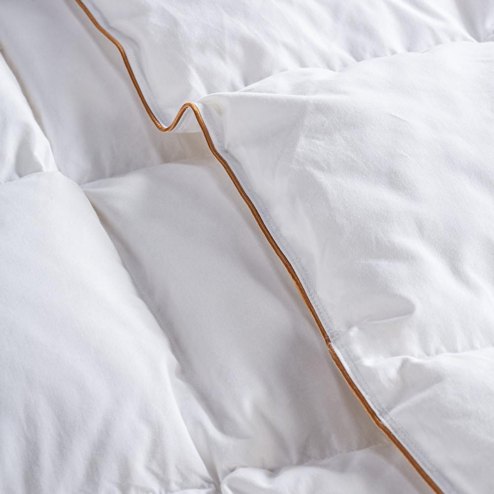 Penelope 8,5 Tog Nomite Lisanslı Tüy Geçirmez Kaz Tüyü Yorgan 240x260 Cm- Bronze Serisi