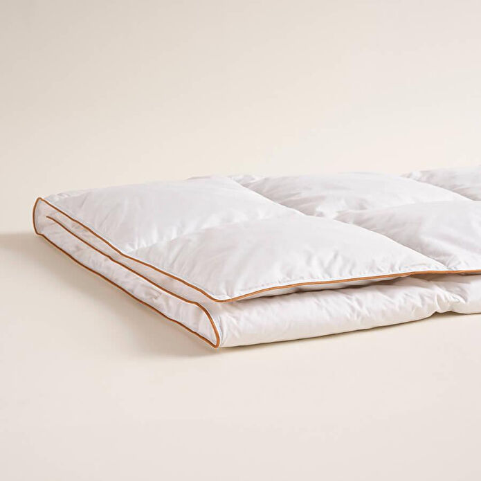 Penelope 8,5 Tog Nomite Lisanslı Tüy Geçirmez Kaz Tüyü Yorgan 240x260 Cm- Bronze Serisi