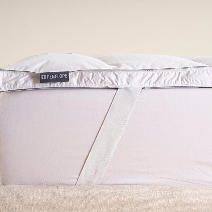 Penelope Tüy Geçirmez 2'ye Ayrılabilen %100 Kaz Tüyü Topper 160x200 Cm - Piume Classic Comfort