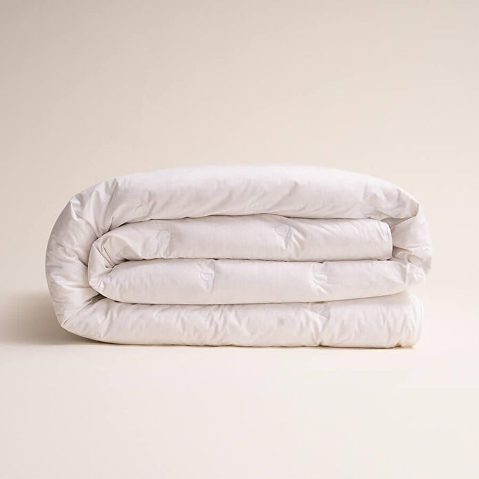 Penelope 6,5 Tog %100 Kaz Tüyü Çift Kişilik Yorgan 195x215 Cm - Gold Serisi