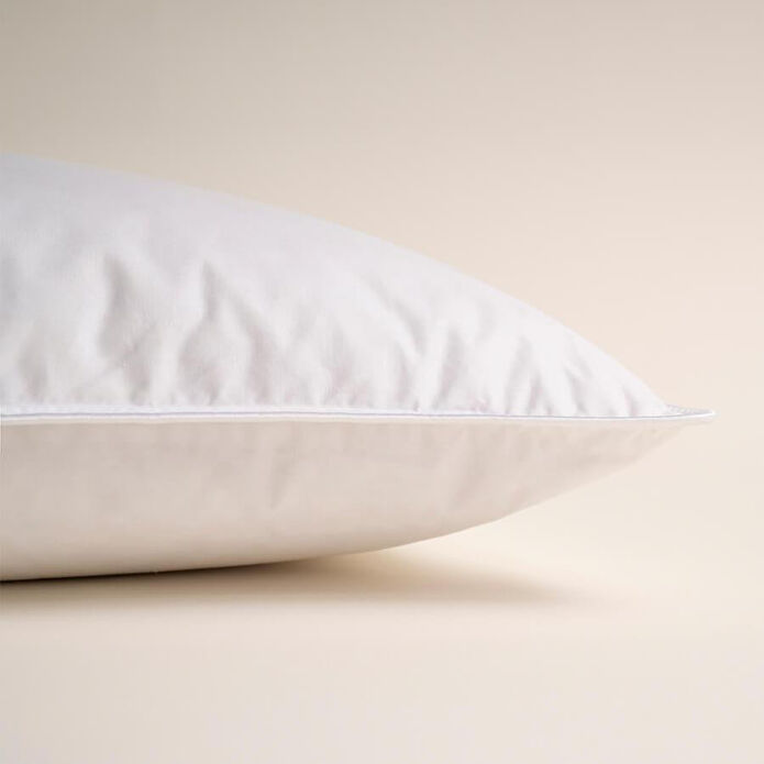 Penelope Isı Dengeleyici %100 Kaz Tüyü Yastık 50x70 Cm - Gold Soft Serisi