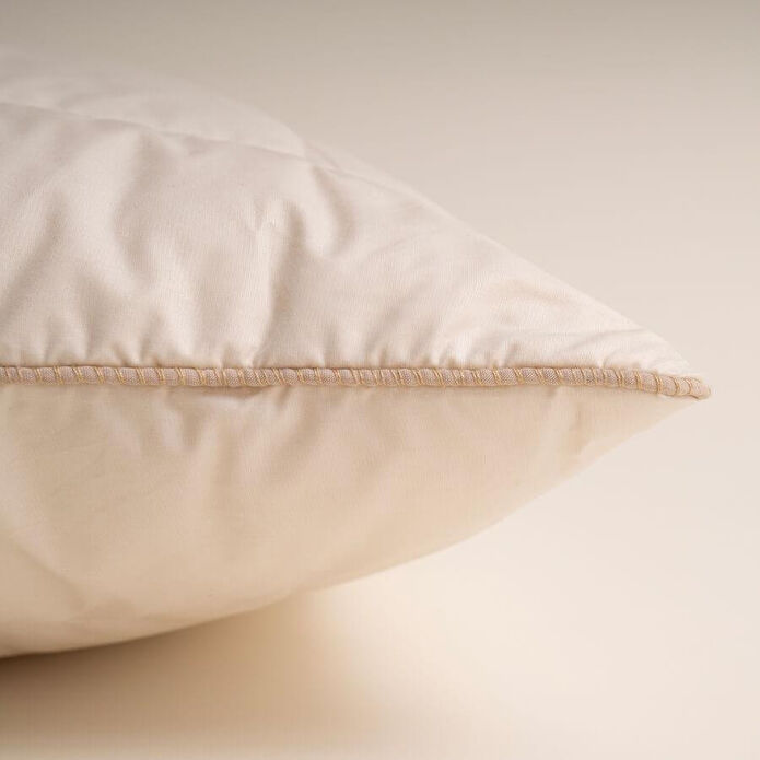 Penelope %100 İngiliz Yünü Dolgulu Pamuk Kumaş Yastık - Wooly Pure Serisi