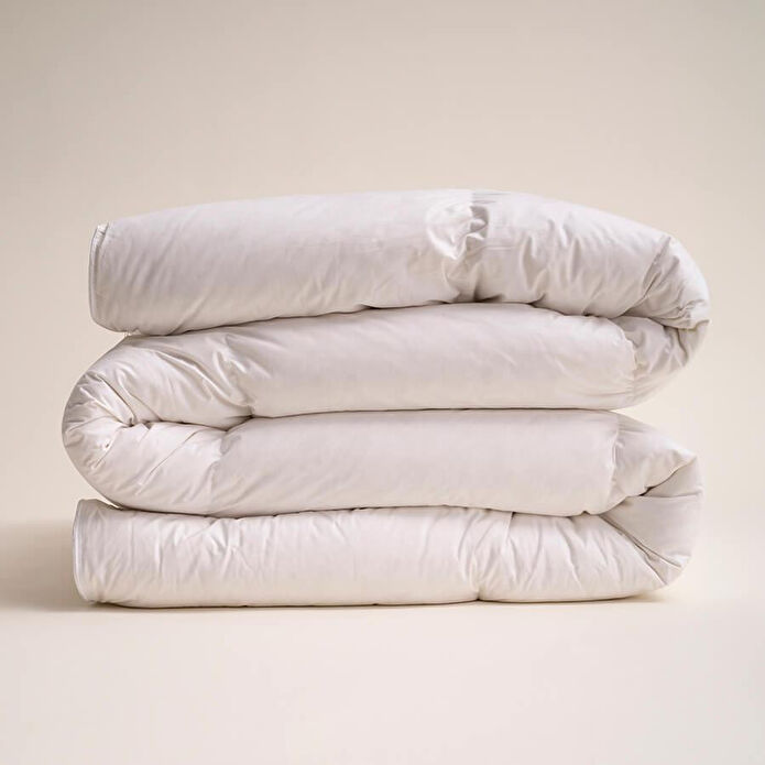 Penelope 13,5 Tog %100 Kaz Tüyü Çift Kişilik Yorgan 195x215 Cm - Gold Serisi