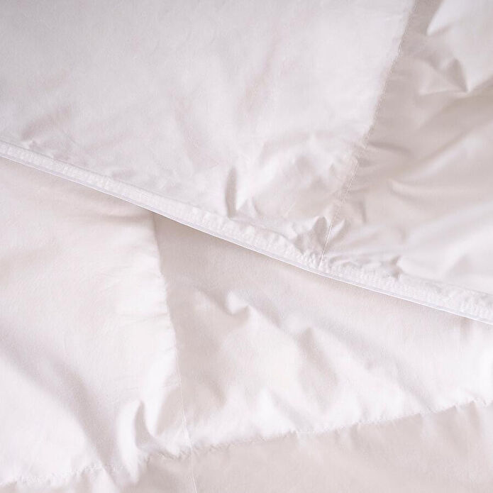 Penelope 13,5 Tog %100 Kaz Tüyü Çift Kişilik Yorgan 195x215 Cm - Gold Serisi