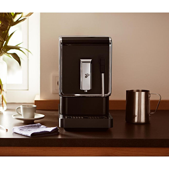 Tchibo Esperto Latte Tam Otomatik Kahve Makinesi Antrasit