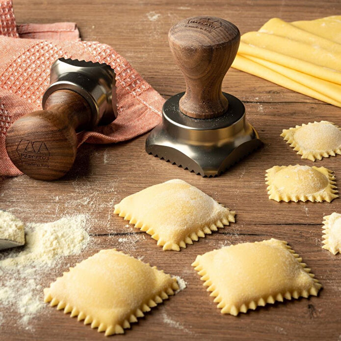 Marcato Heritage Ravioli Kalıbı (şampanya Rengi Kare 45mm Zikzaklı Kenar)