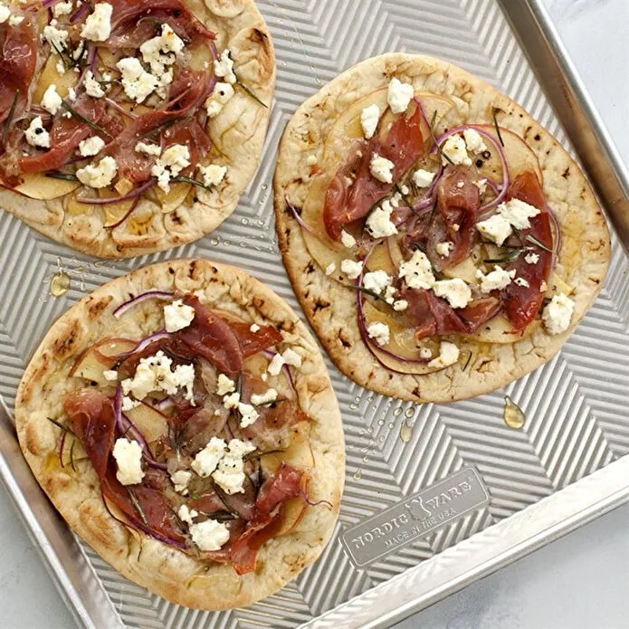 Nordicware Prism Büyük Fırın Tepsisi 53 X 38 Cm Paslanmaz Çelik