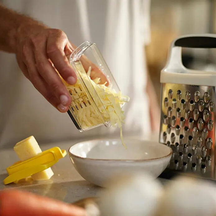 Joseph Joseph Parmak Koruyuculu Kendinden Hazneli Rende Beyaz