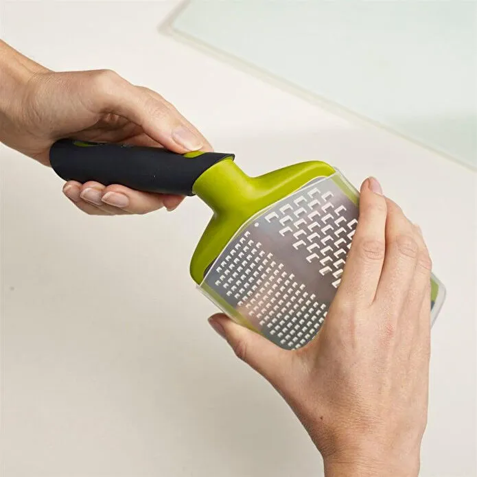 Joseph Joseph Twist Grater™ Katlanır Saklama Kaplı 2'li Rende Haki Yeşil