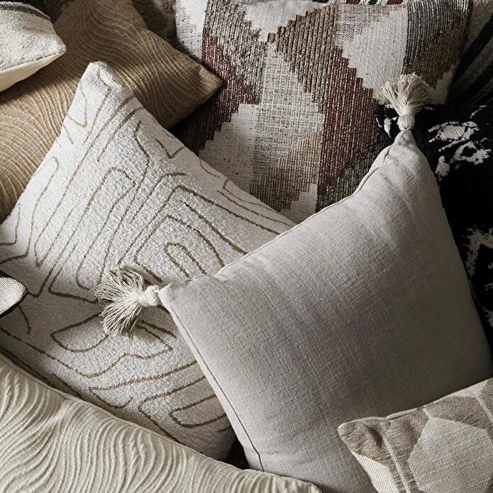 Mudo Home Alba Kirlent Püsküllü Krem 45x45