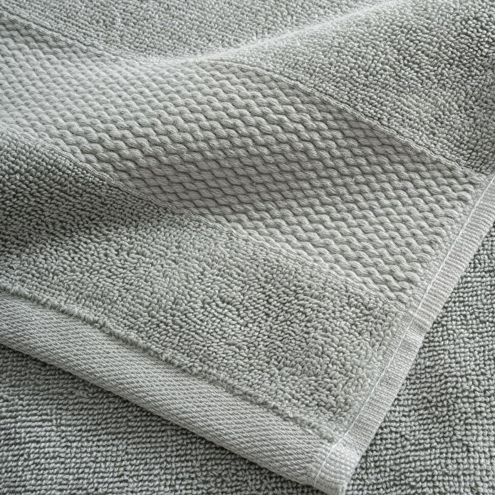 Green Black Lara Banyo Havlusu %100 Pamuk Bordürlü Yeşil 80x150 Cm