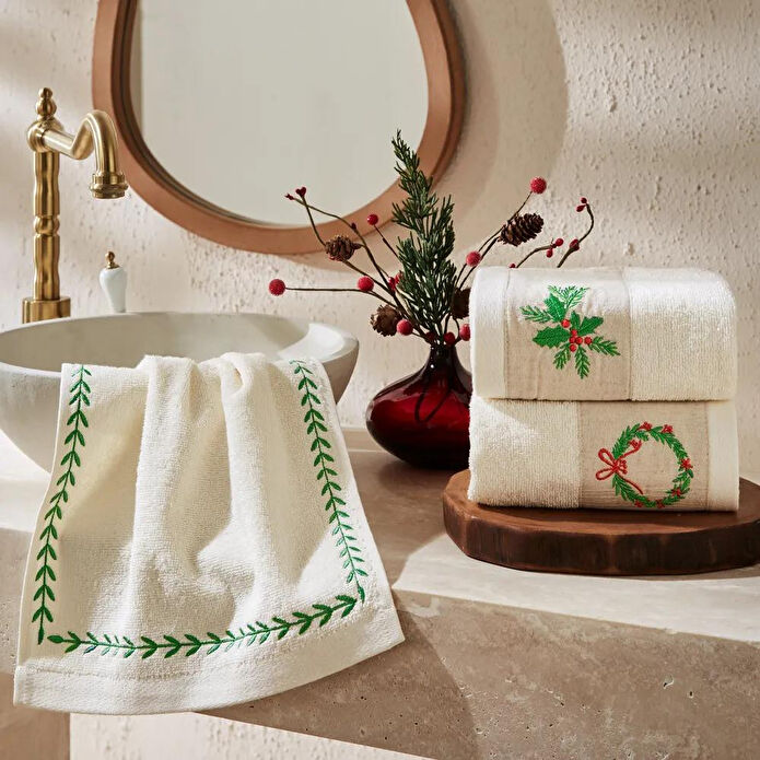 Penelope Yılbaşı Temalı %100 Pamuk 3'lü Kutulu Havlu Seti - Merry Box