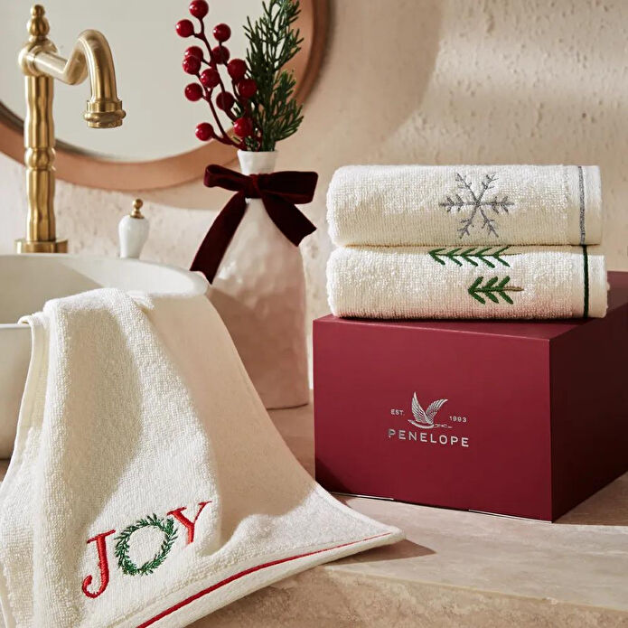 Penelope Yılbaşı Temalı %100 Pamuk 3'lü Kutulu Havlu Seti - Joy Box