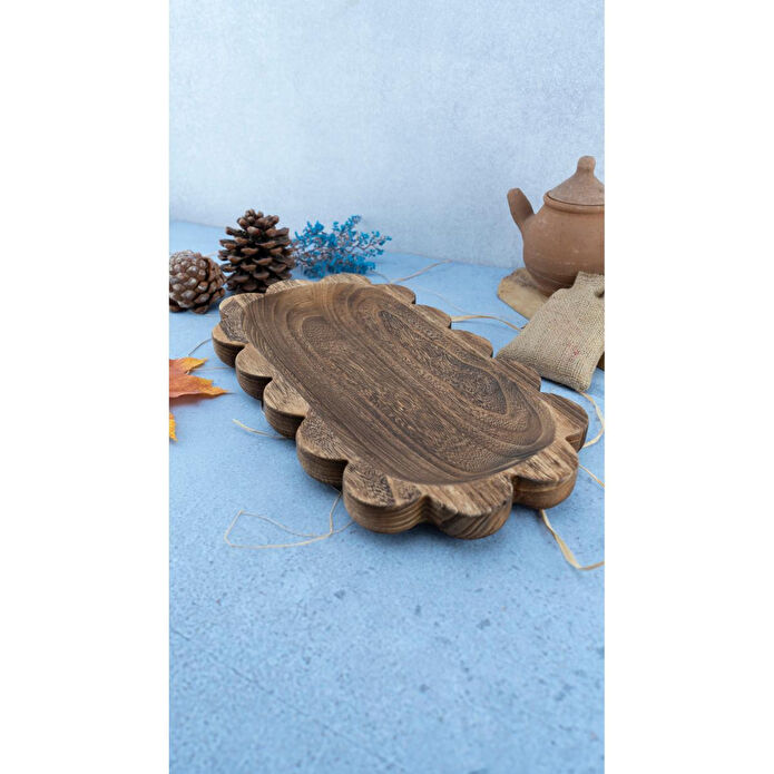 Bambum Folinda Sunum Tepsisi Büyük