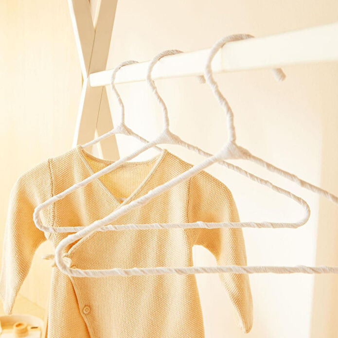 Ocean Home Textile 3'lü Beyaz Renk Kumaş Kaplı Metal Bebek Giysi Askısı 19.5 X 30 X 0.3 Cm