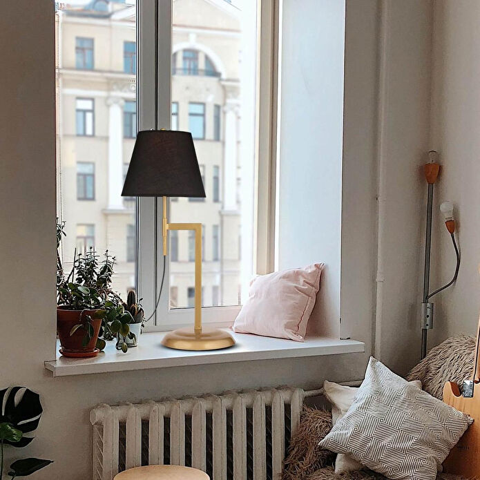 Apliqa Favla Siyah Şapkalı Eskitme Masa Lambası Modern Tasarım Ayarlanabilir Retro Abajur