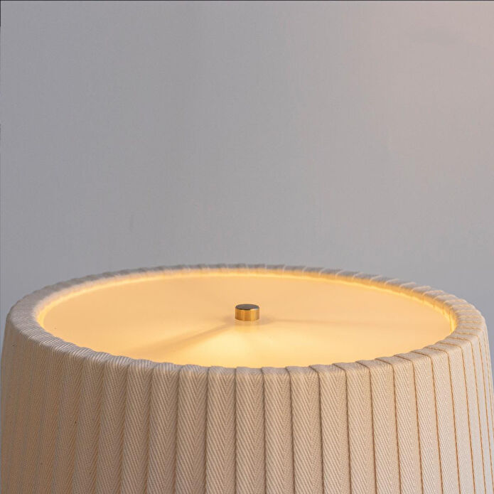 Soli Workshop Esenta Small Ahşap Masa Lambası - Ceviz