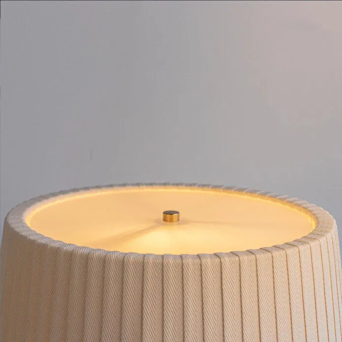 Soli Workshop Esenta Medium Ahşap Masa Lambası - Ceviz