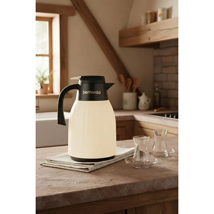 Bernardo Elantra Cam Termos Krem 1 Litre
