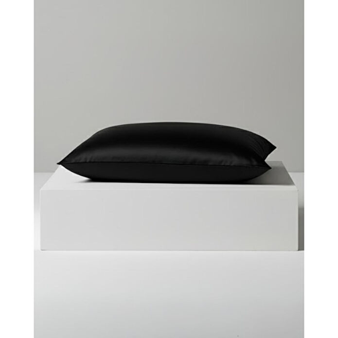 Cozy Home Halo Saten Yastık Kılıfı Siyah 50x70