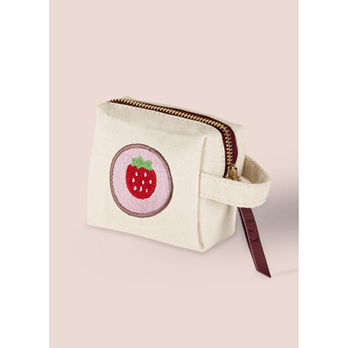 The Mia Meyve Nakışlı Çanta Çilek 14x12 Cm