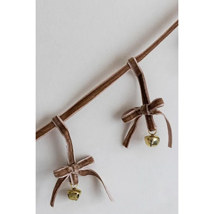 Beige & Stone Yılbaşı Kadife Kurdele Gold Zilli Zincir Noel Çam Ağaç Süsü