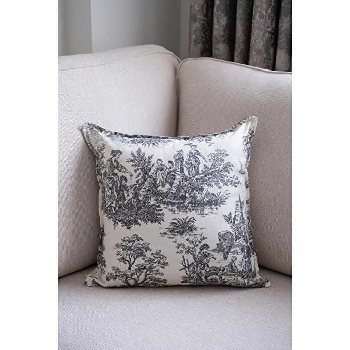 Beige & Stone Siyah Vintage Desenli 50x50 Dekoratif Yastık Kılıfı